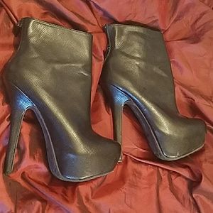 Brand new show bundle!